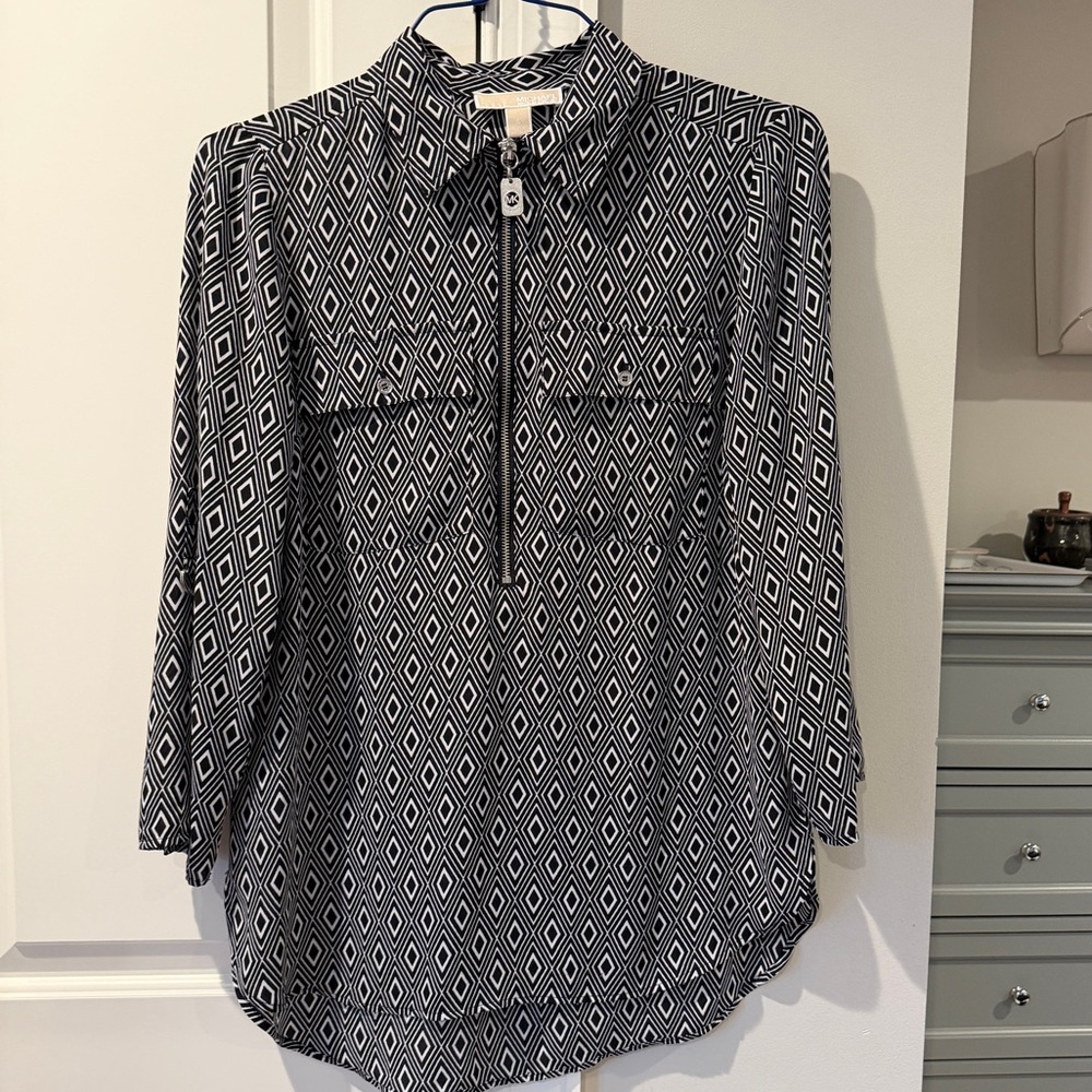 Michael Kors Small Black/white blouse